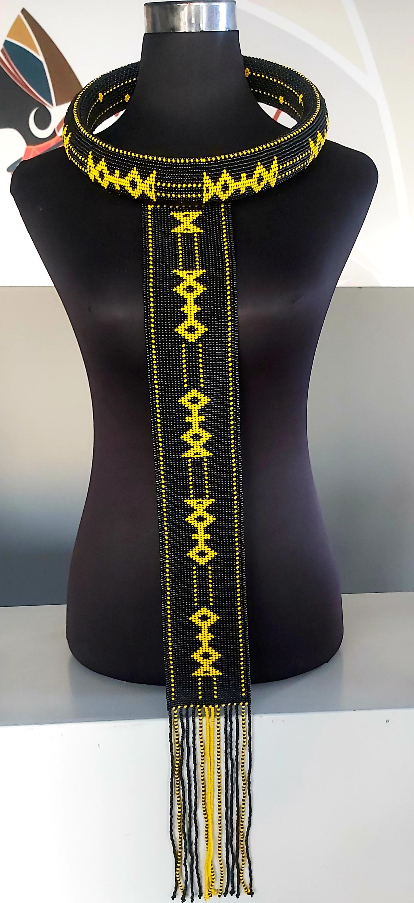 (Isigolwane) Ndebele Neckpiece