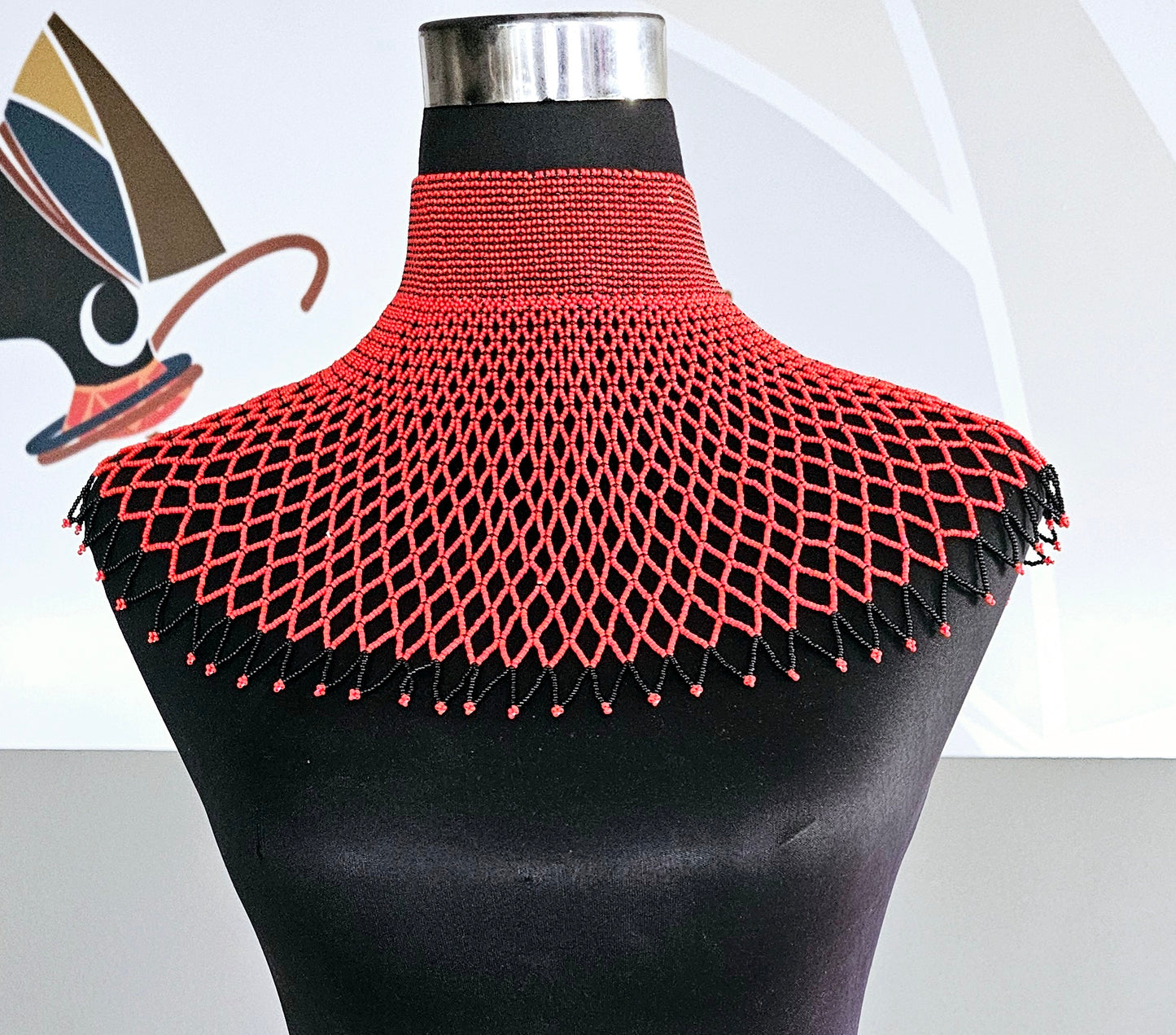 Nomazwi Neckpiece High collar