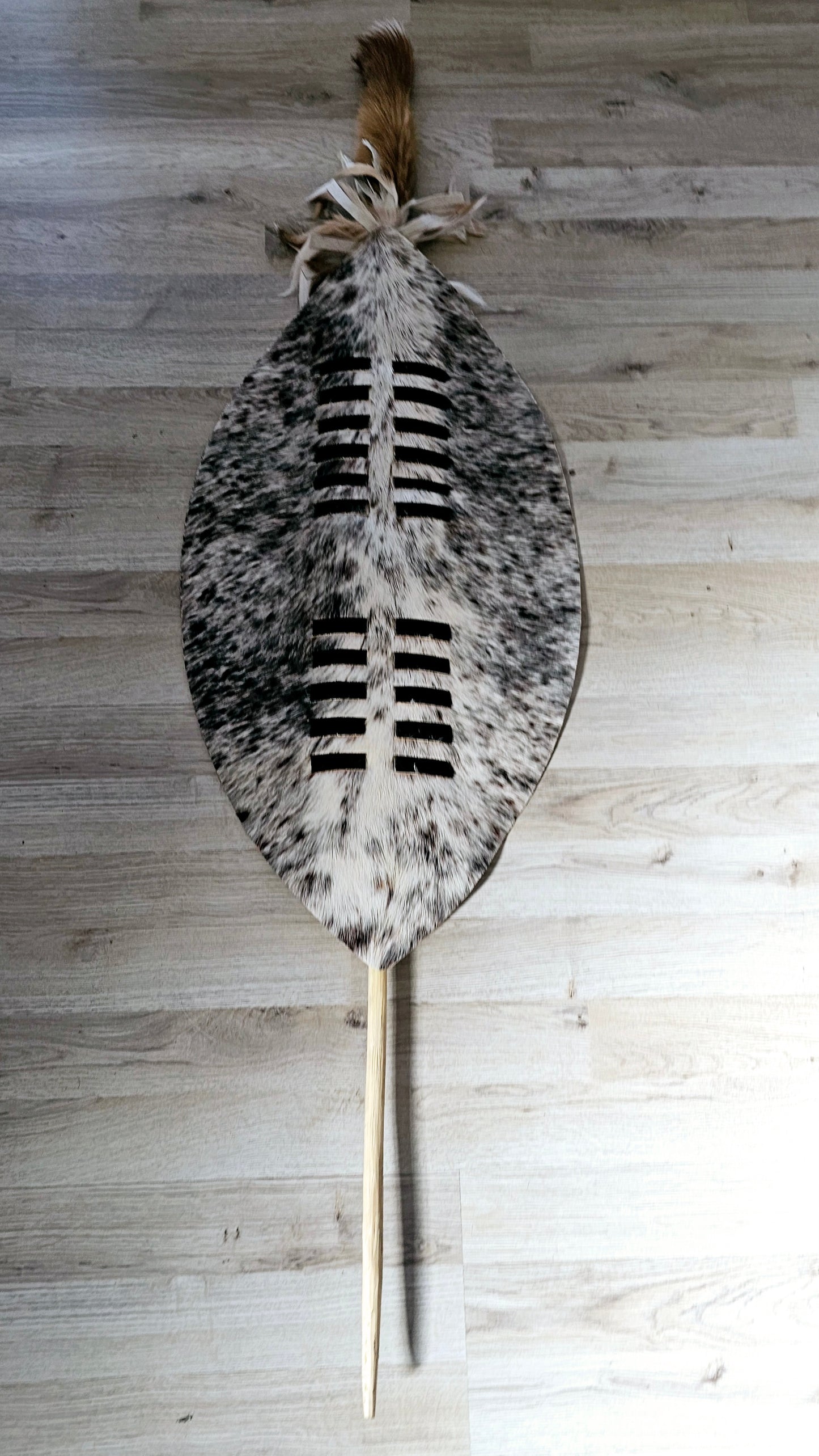 African Zulu Shield (Ihawu) (Medium)