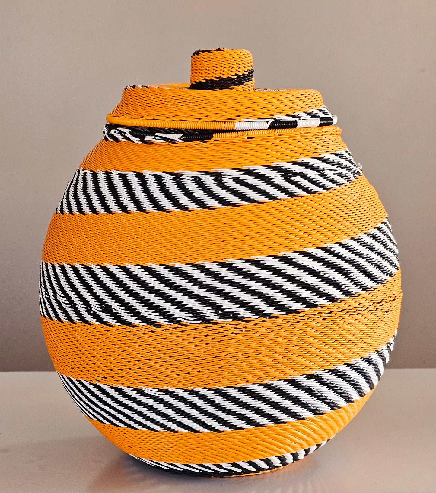 Telephone Wire Ukhamba Bowl