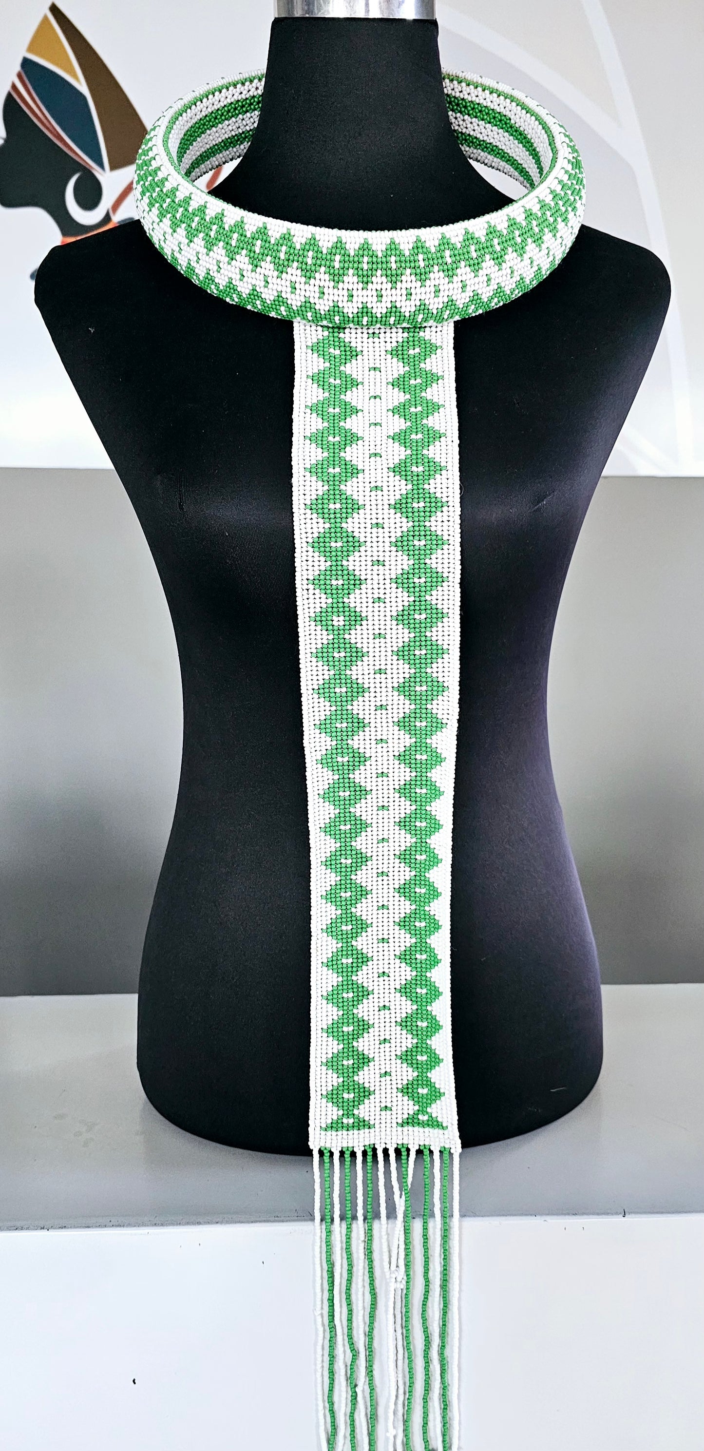 (Isigolwane) Ndebele Neckpiece