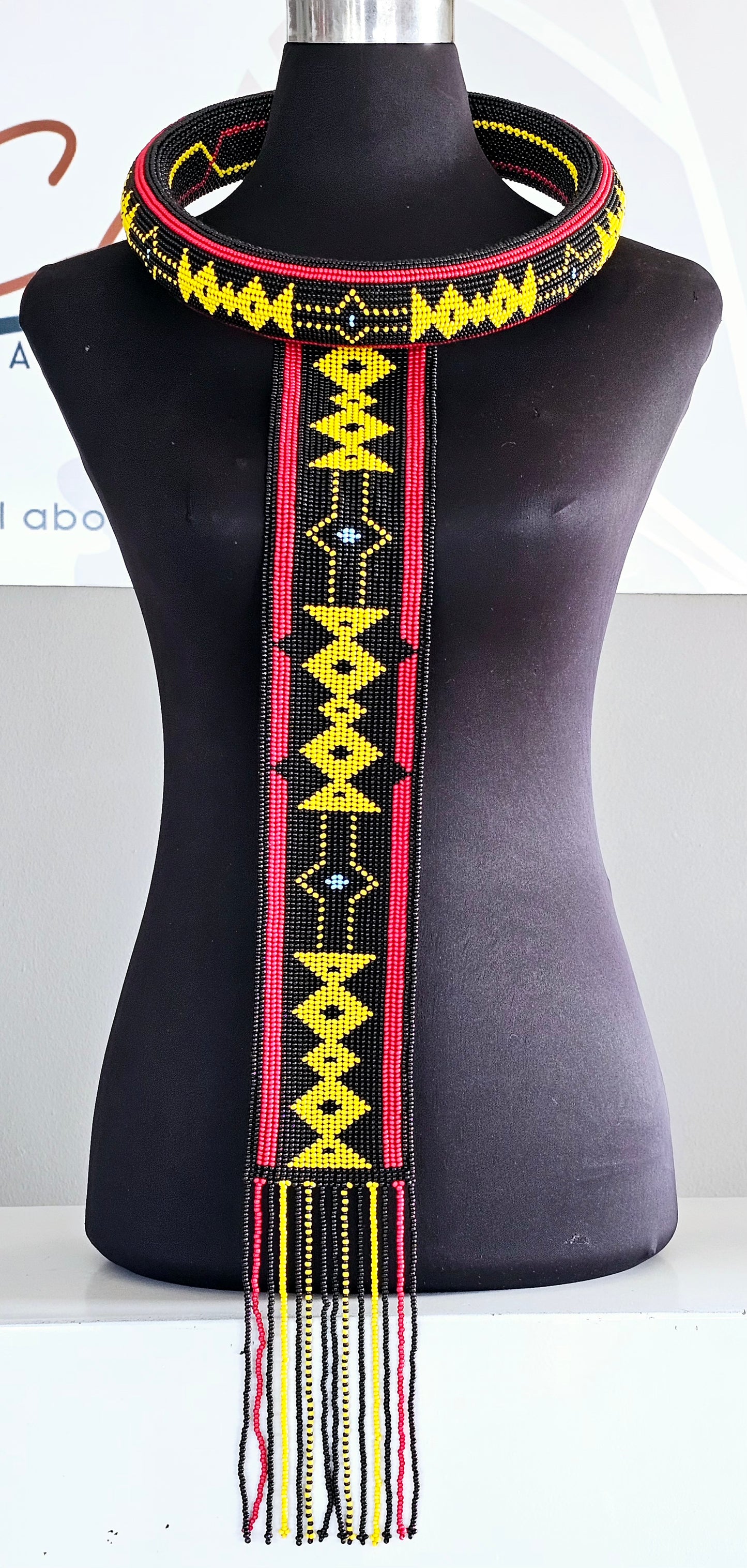 (Isigolwane) Ndebele Neckpiece