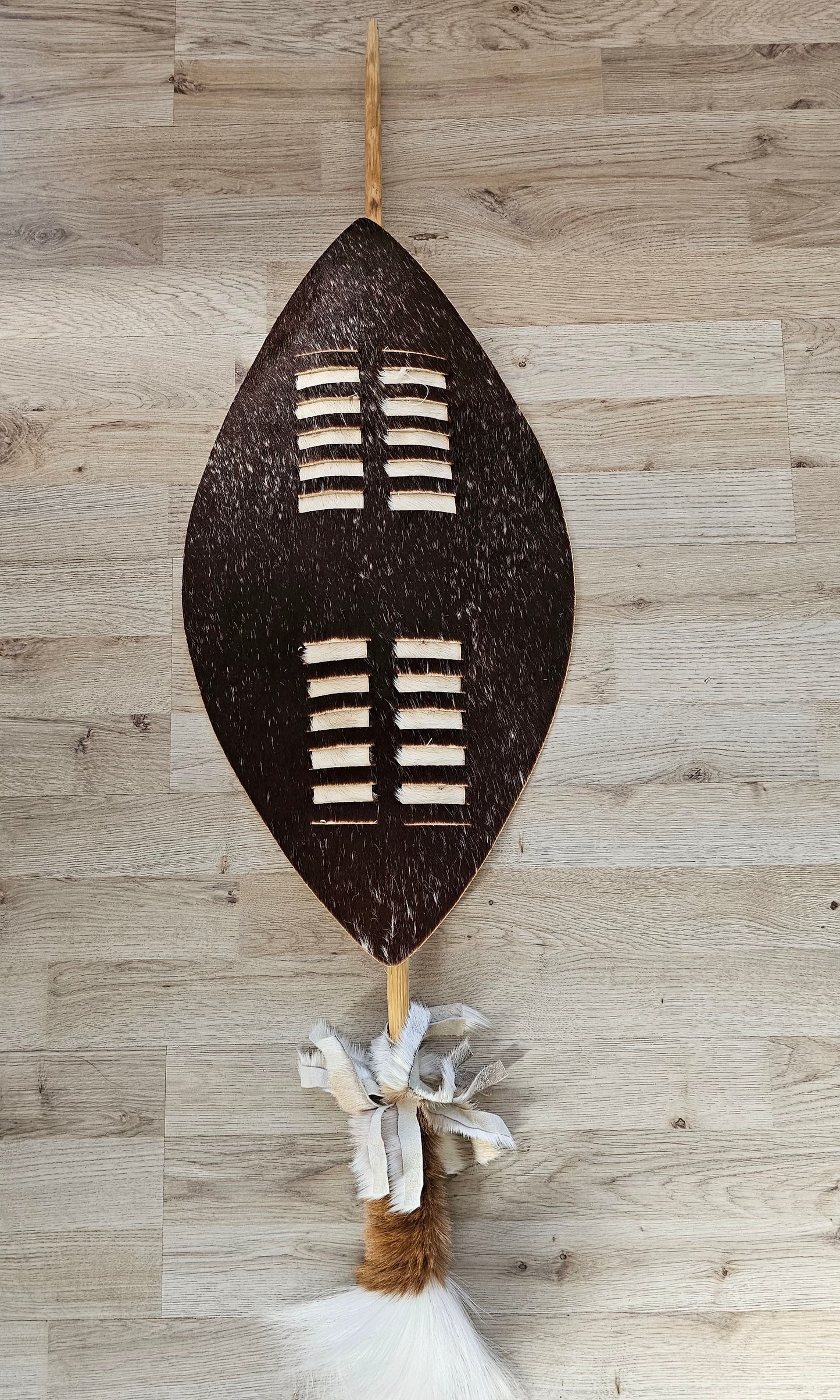 African Zulu Shield (Ihawu) (Medium)