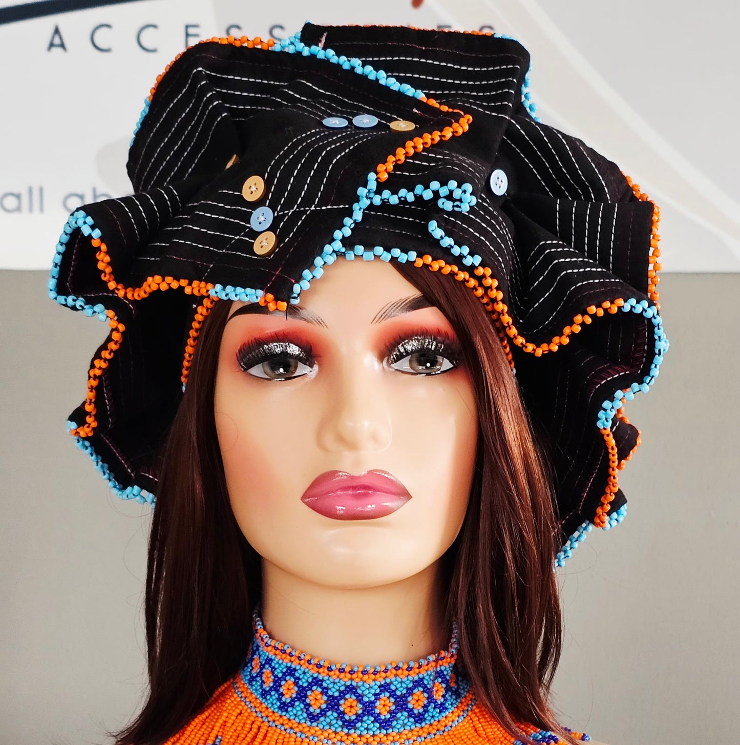 Iyana Ready to wear DOEK