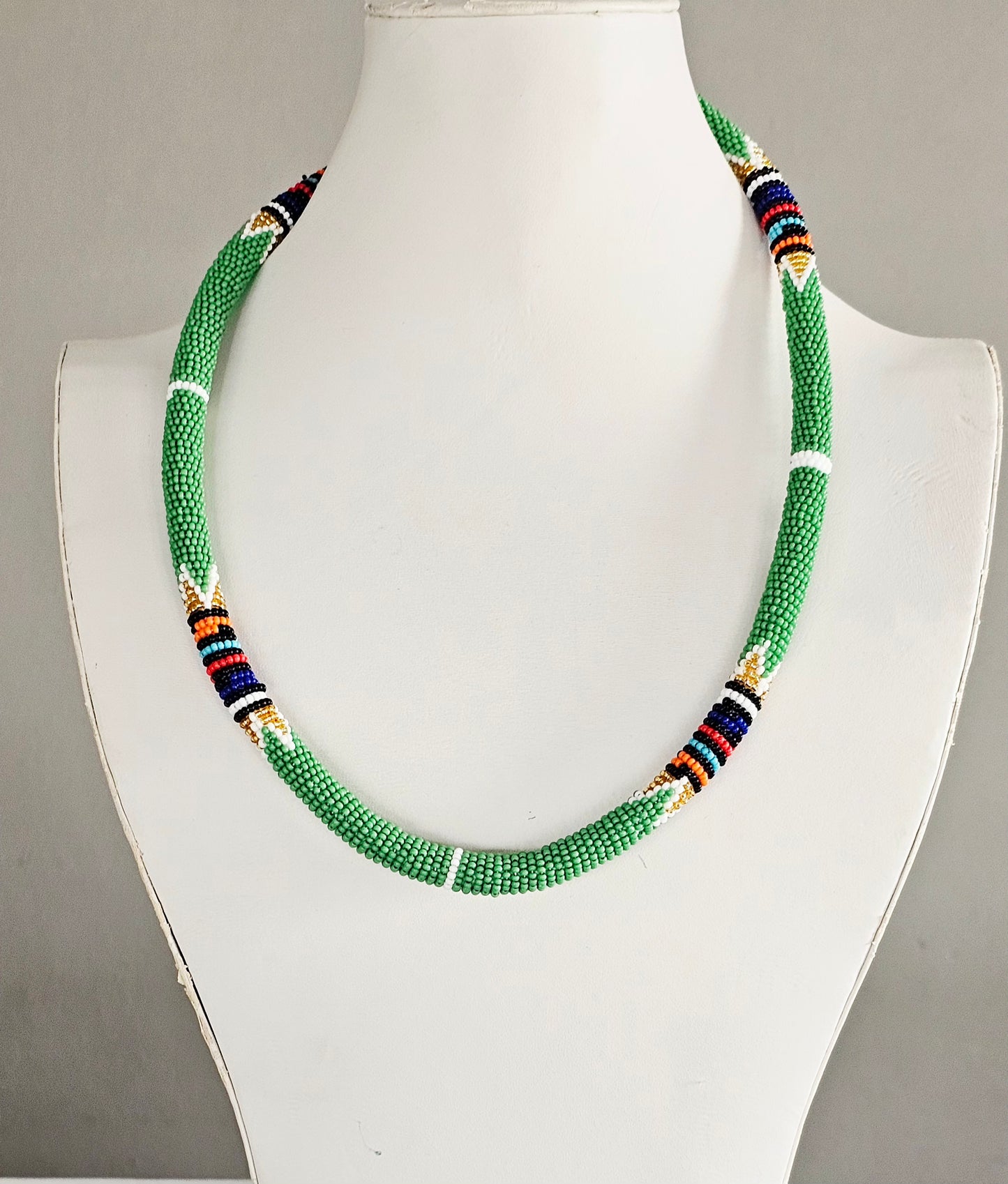 Khethi Beaded Neckring