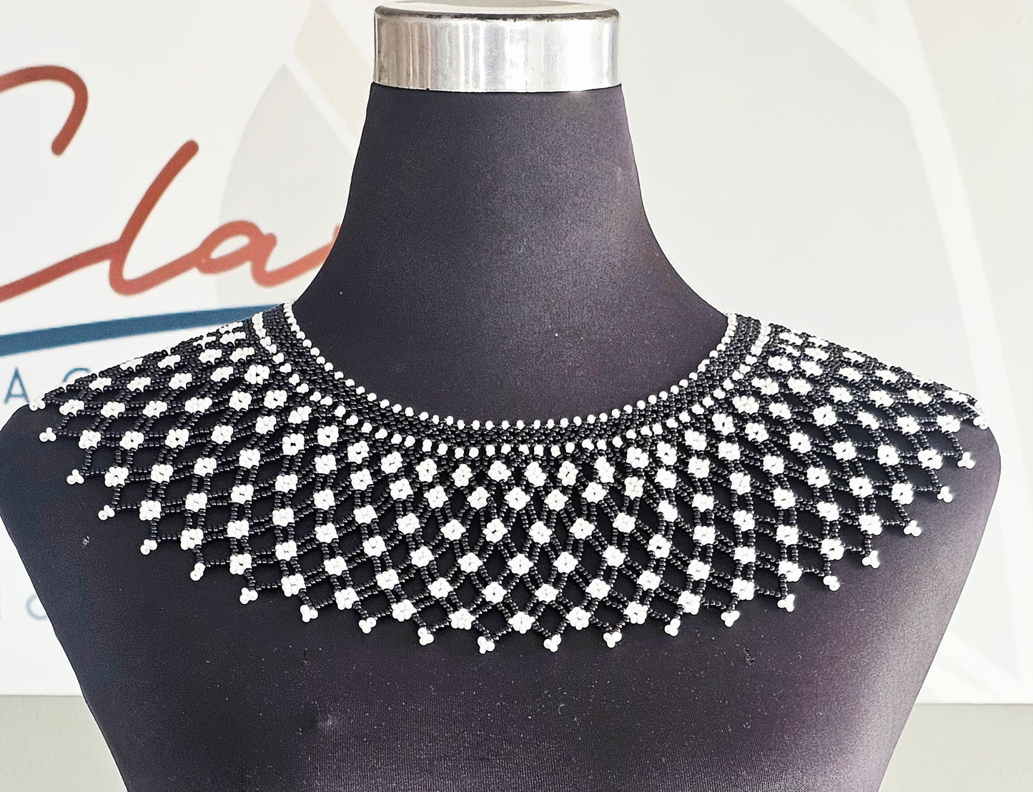 Mamiya Beaded Neckpiece