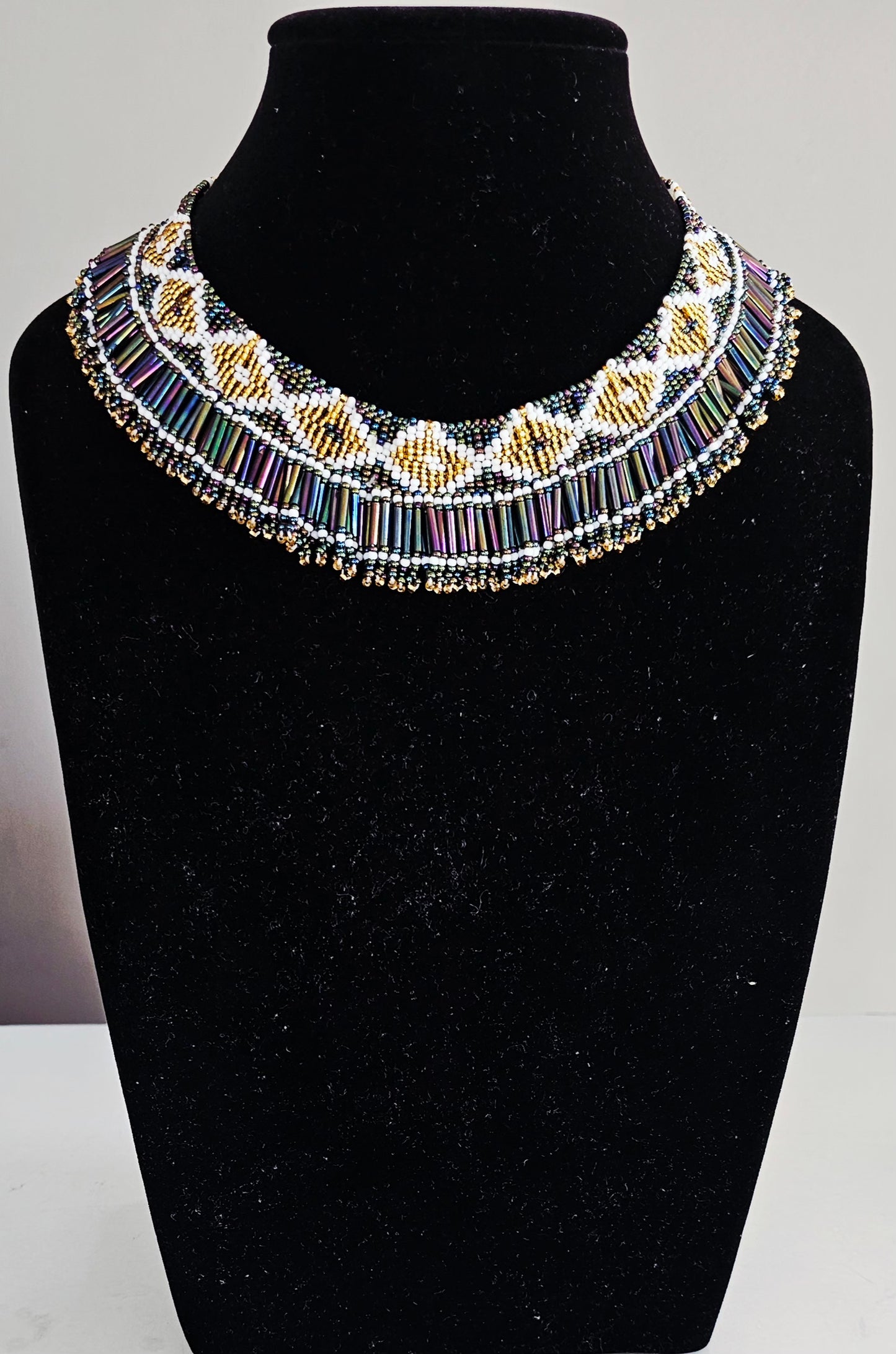 Chocker Neckpiece