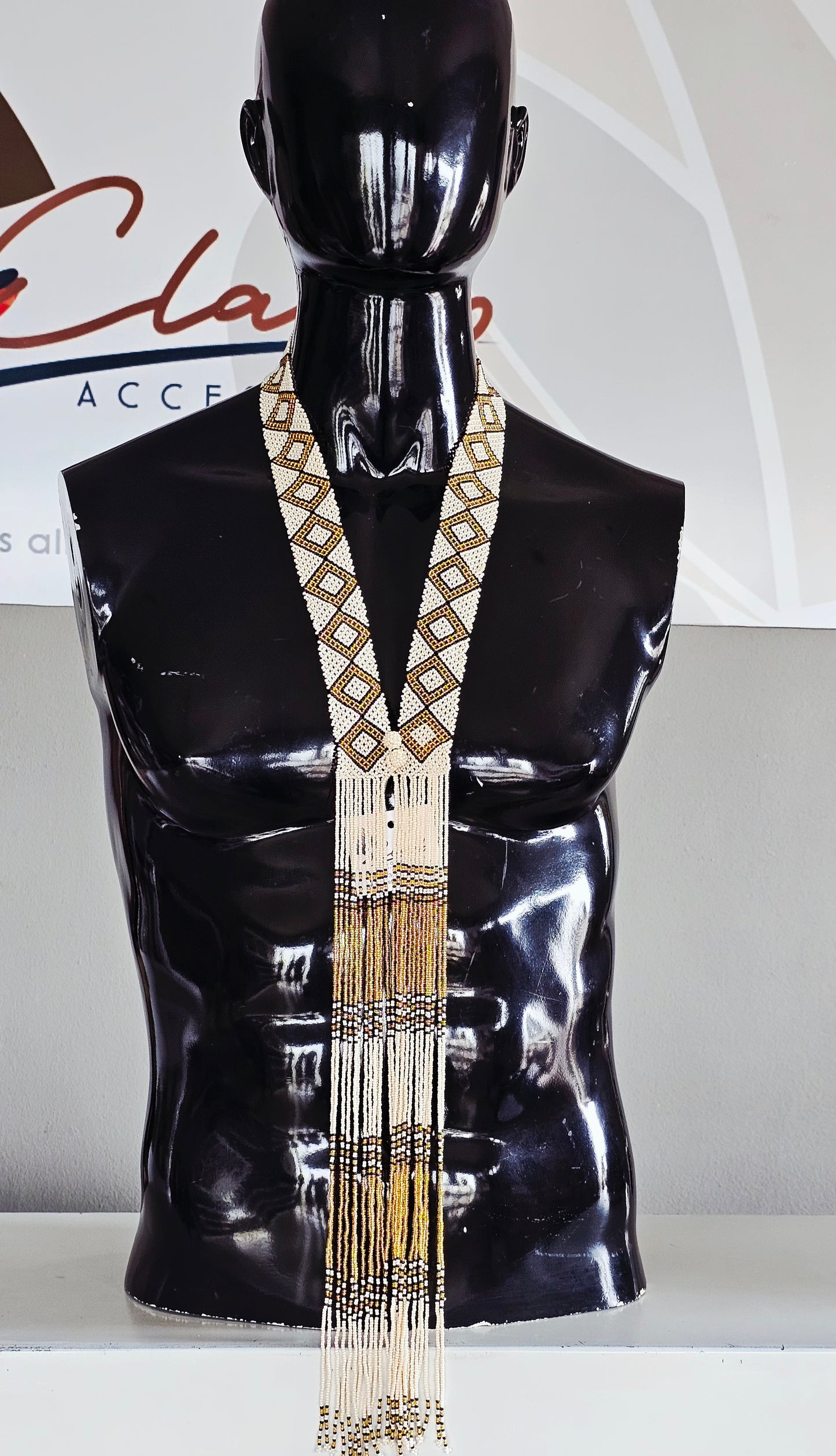 Songo Men's Neckpiece