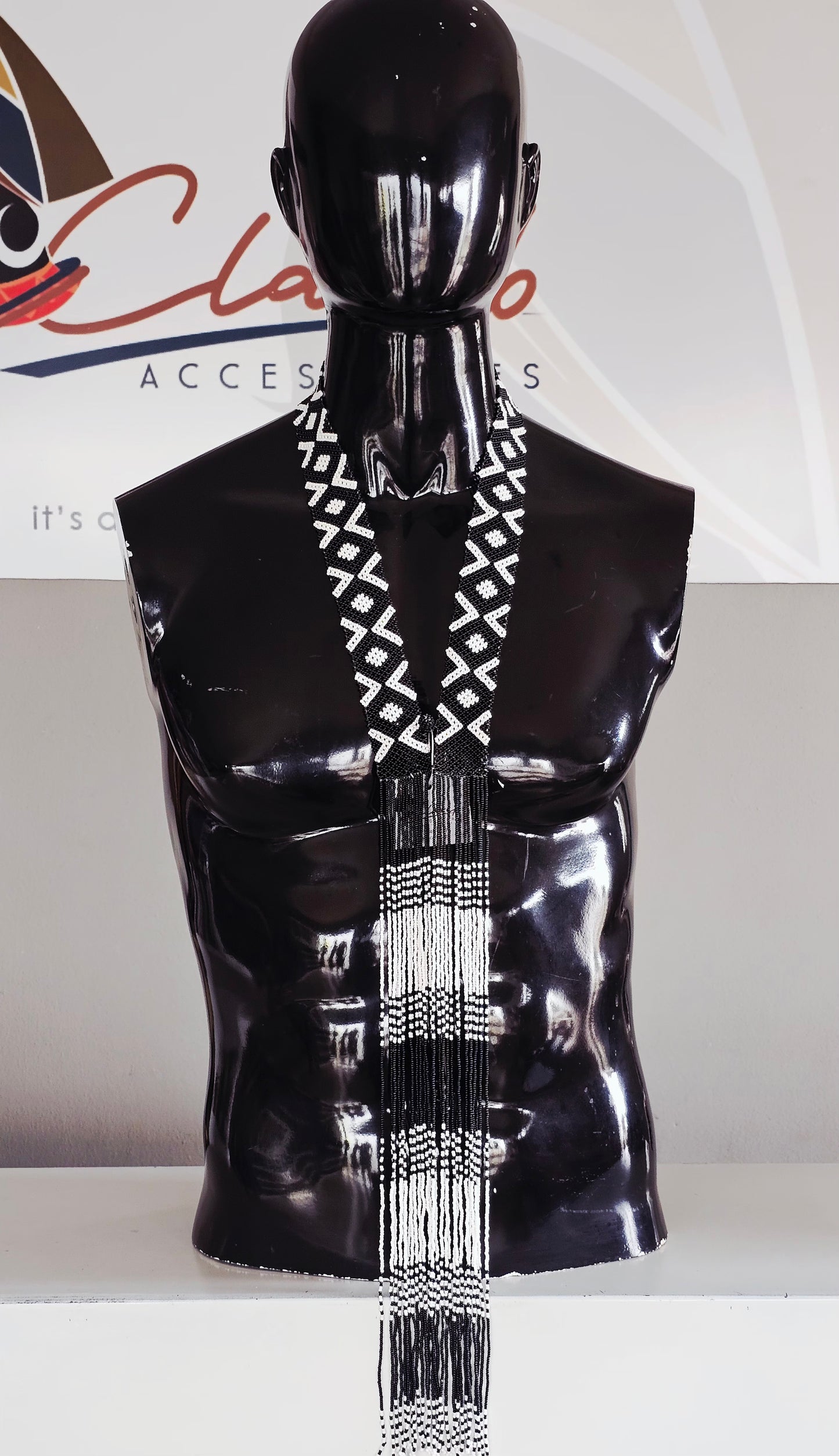 Songo Men's Neckpiece