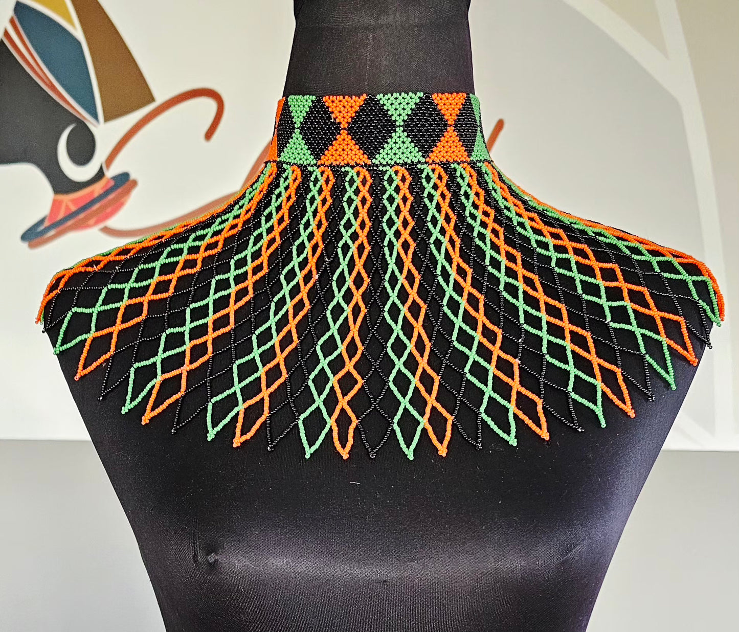 Madlamini Webneckpiece