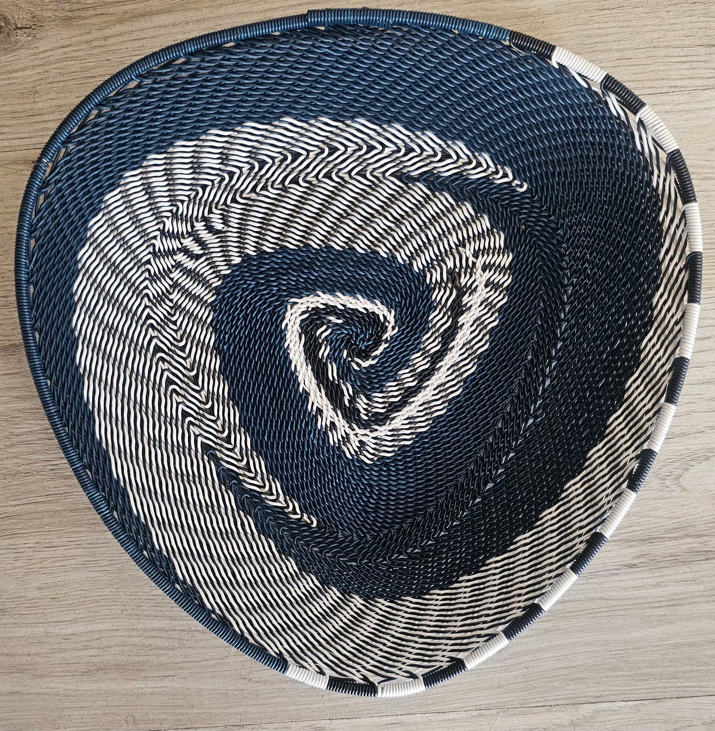 Telephone Wire Tray Square