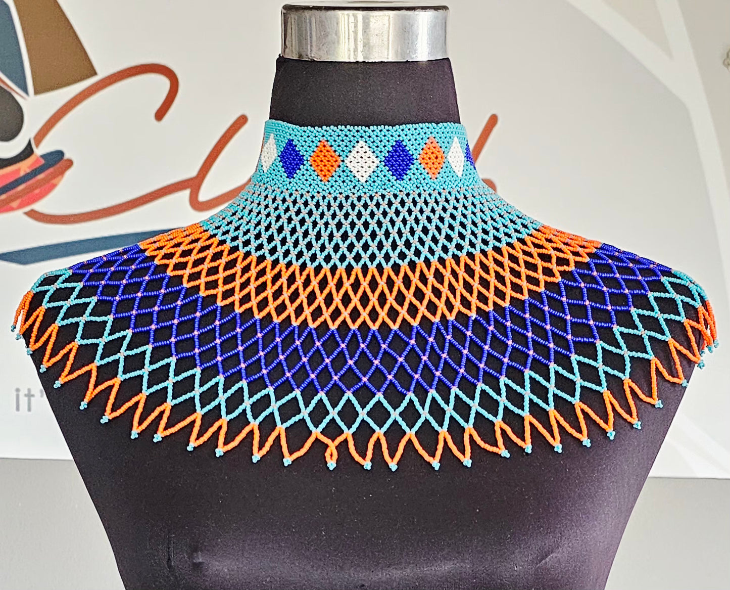 Madlamini Webneckpiece