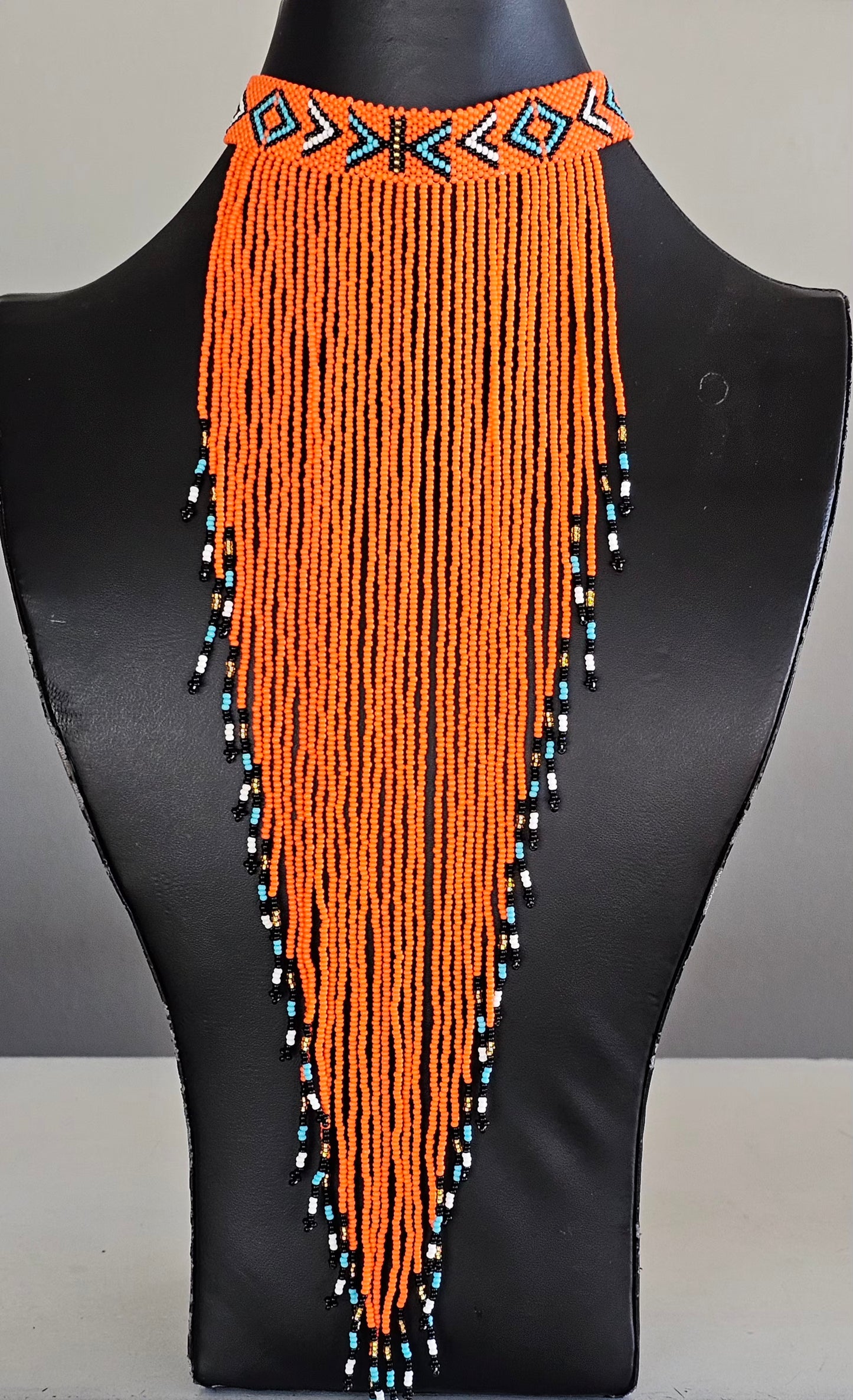 Ngova VNeckpiece