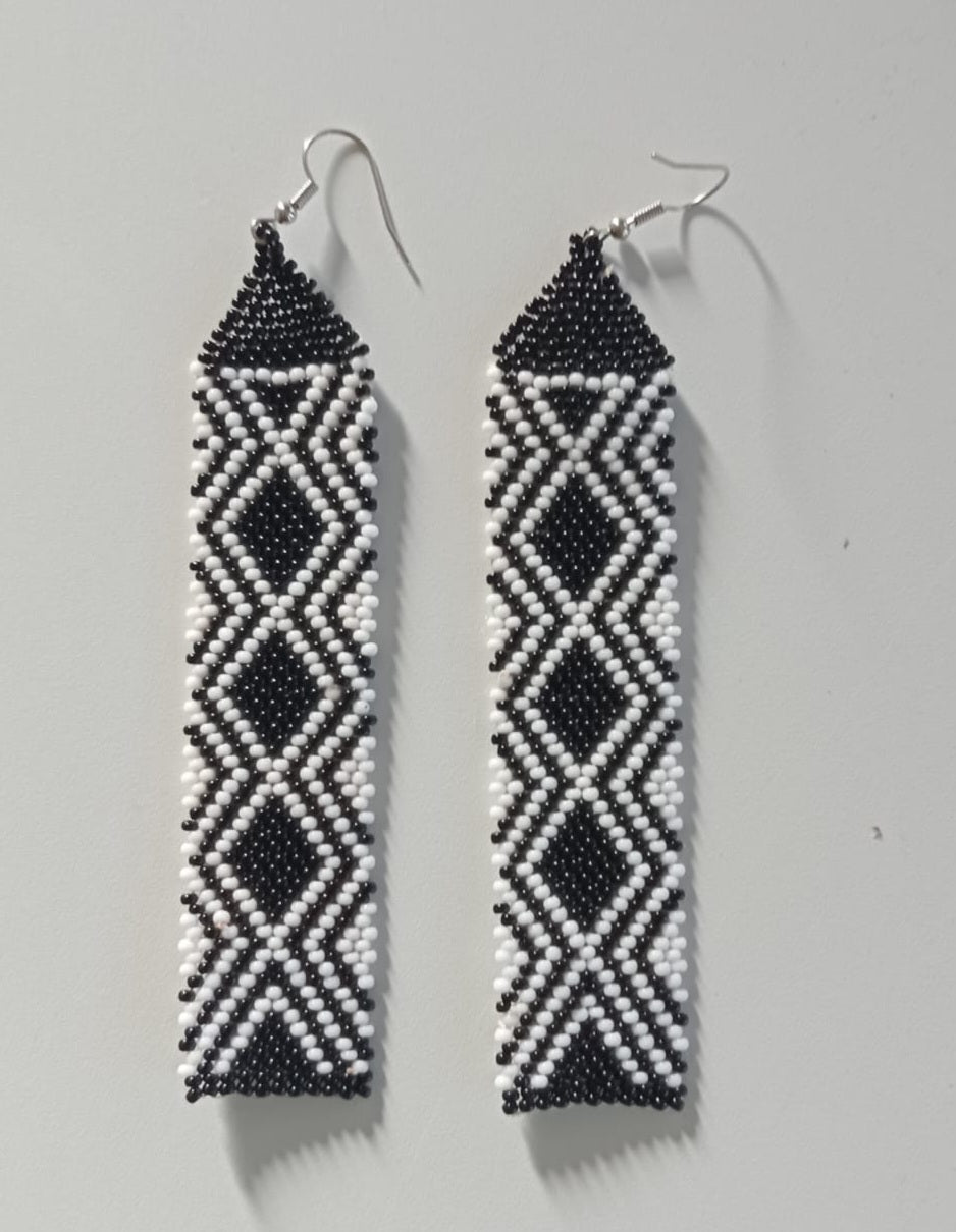 Earrings Yoni