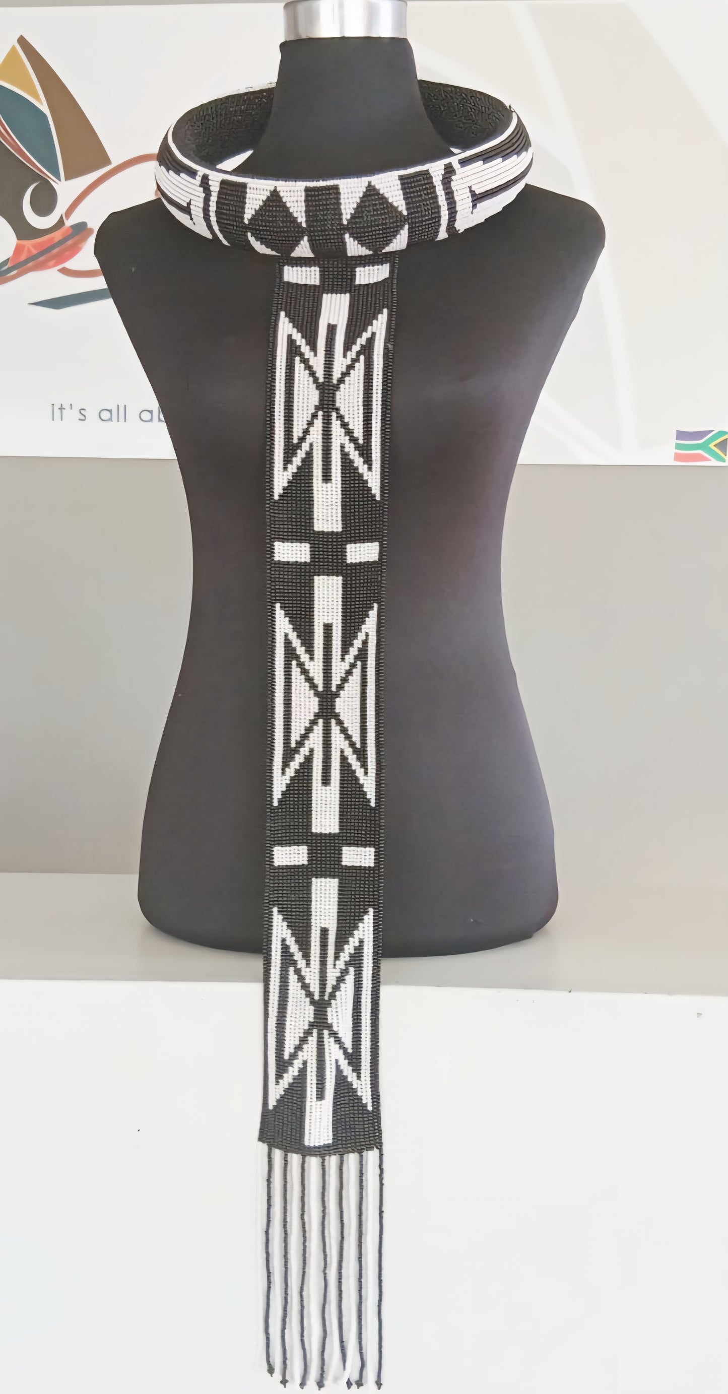 (Isigolwane) Ndebele Neckpiece