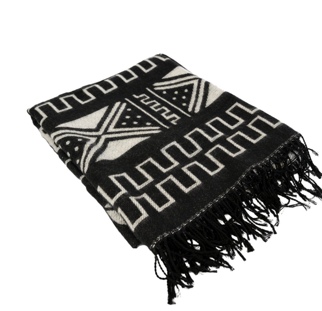 Shawl/ Throws