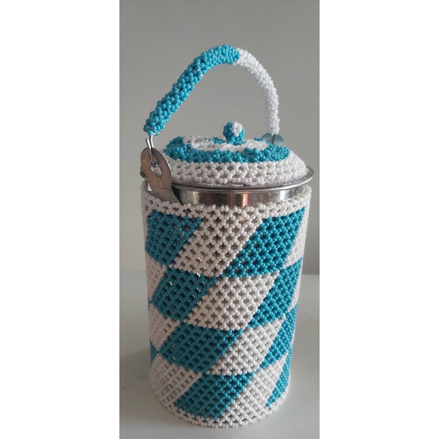 Beaded Tin Can (Ibhekile)