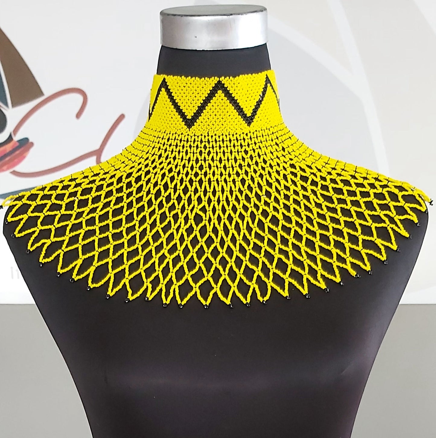 Nomazwi Neckpiece High collar