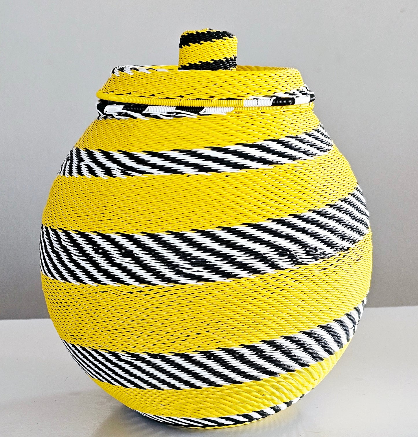 Telephone Wire Ukhamba Bowl