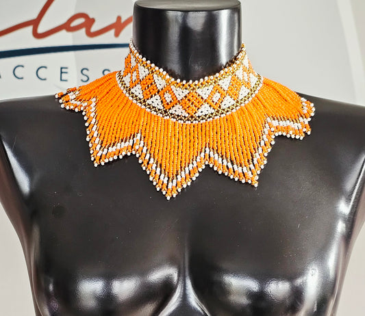Isi W-Neckpiece