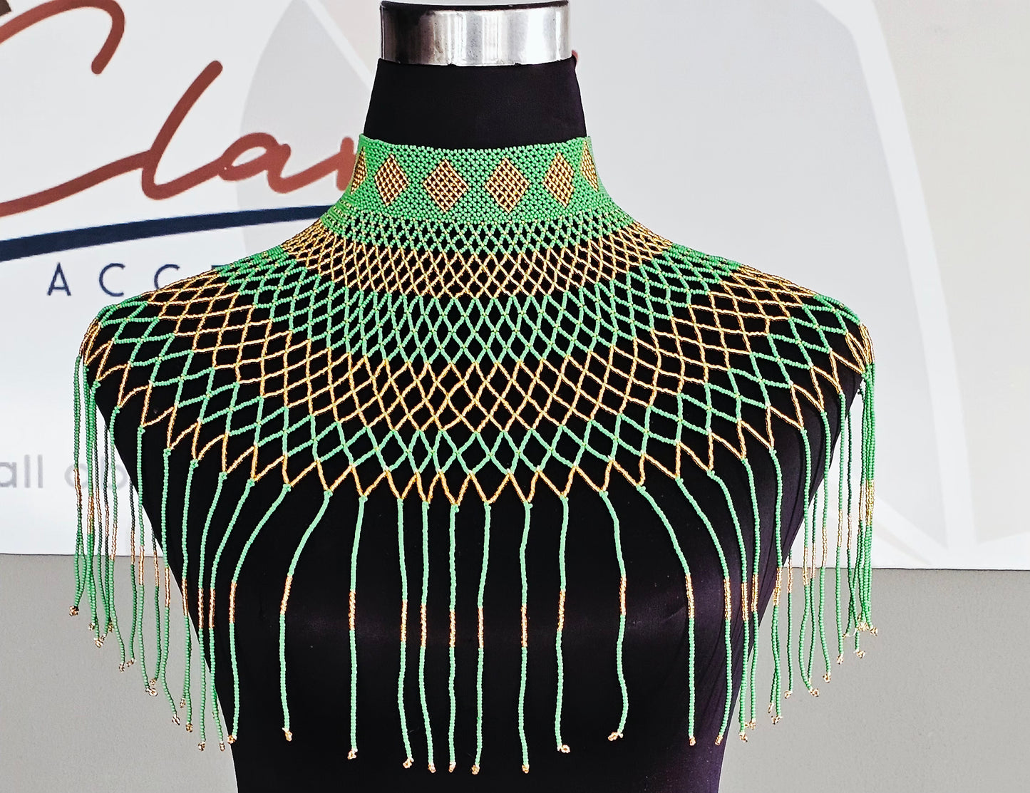 Mamtolo Neckpiece Tassels