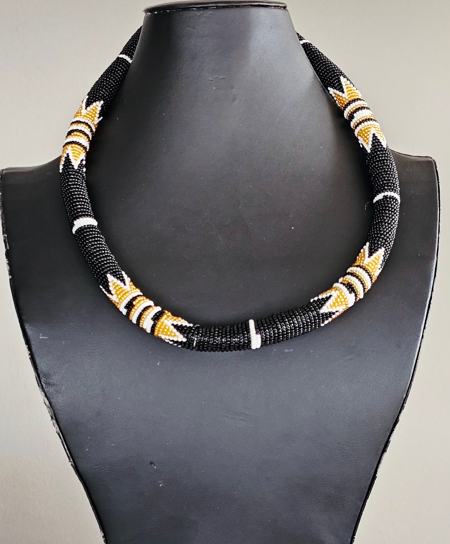 Lethiwe Beaded  Neckpiece
