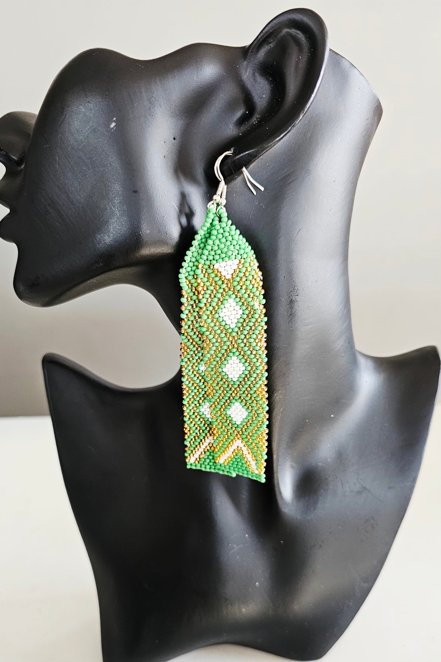 Earrings Yoni