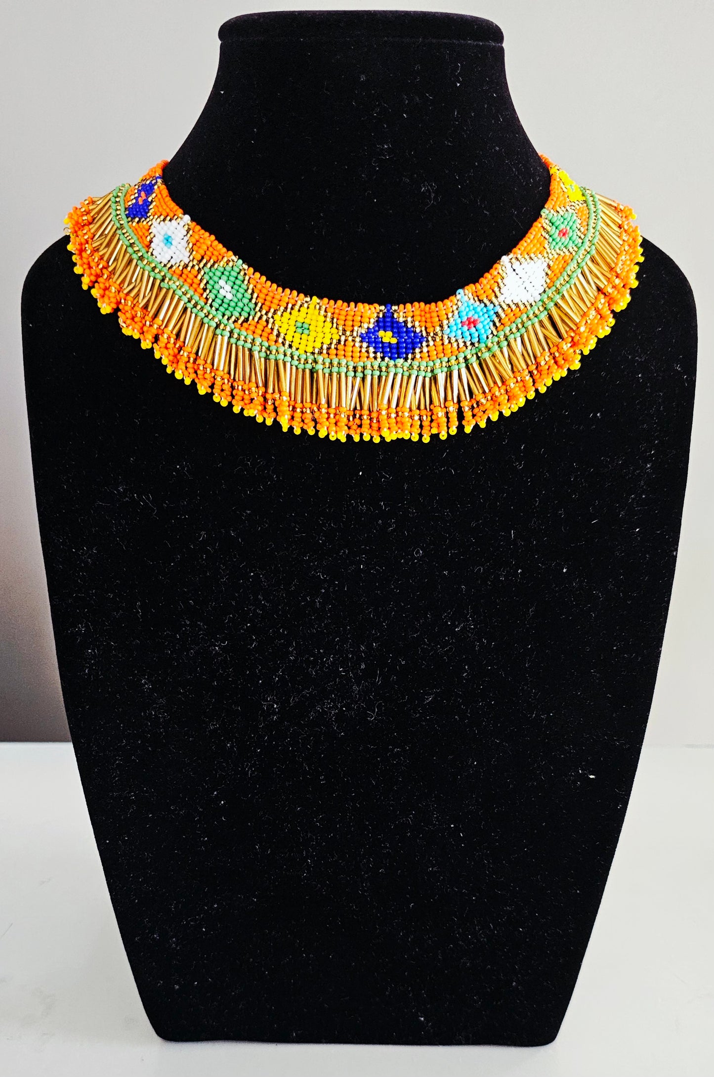 Chocker Neckpiece