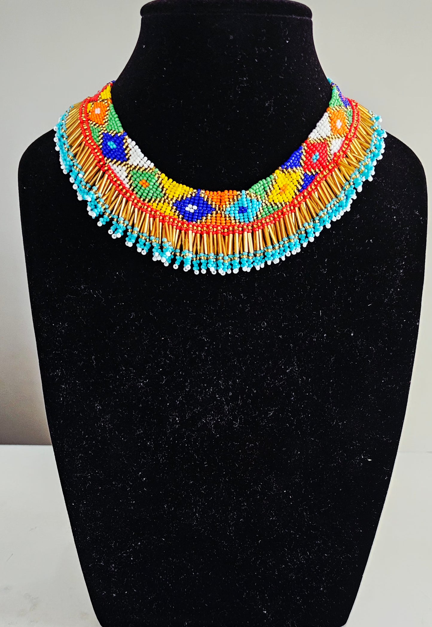 Chocker Neckpiece