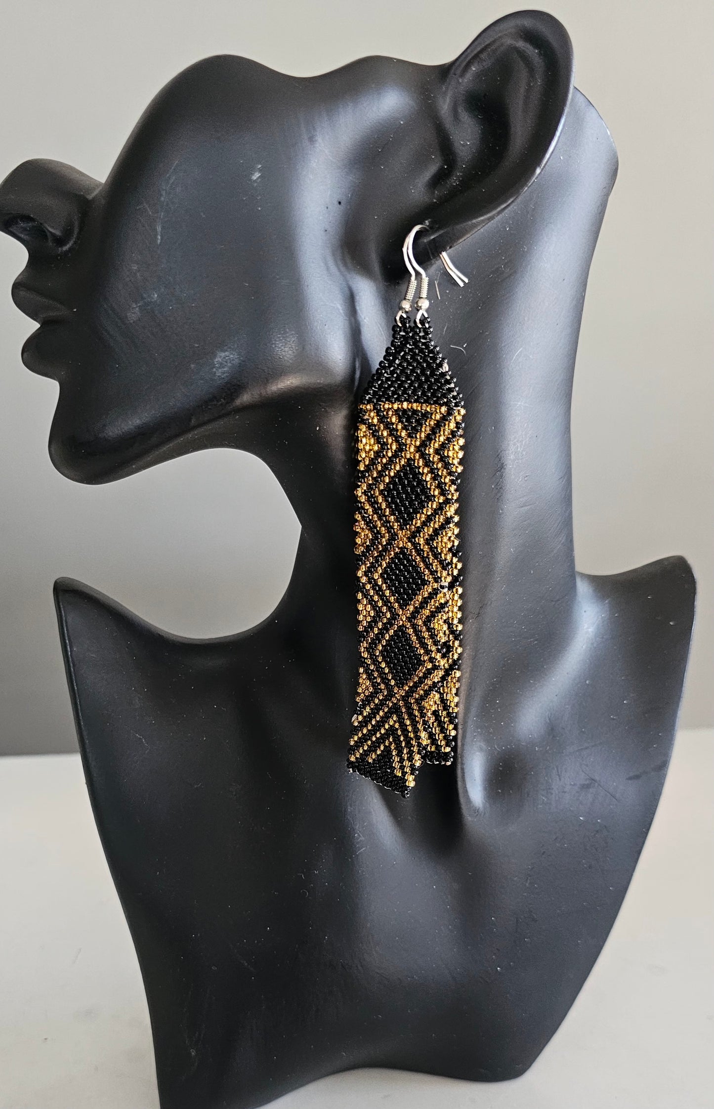 Earrings Yoni