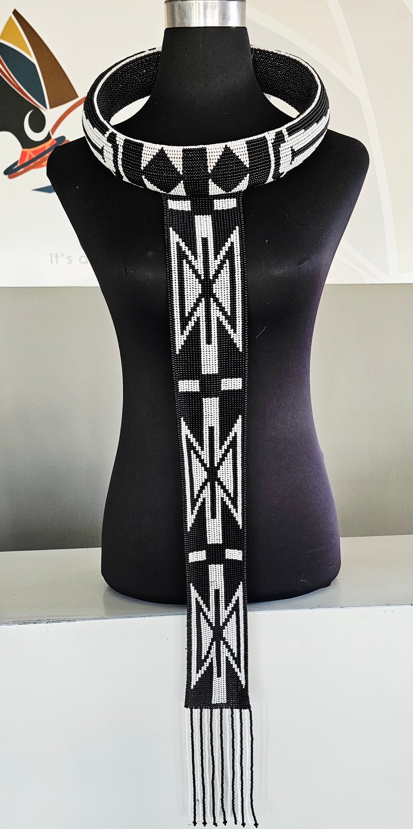 (Isigolwane) Ndebele Neckpiece