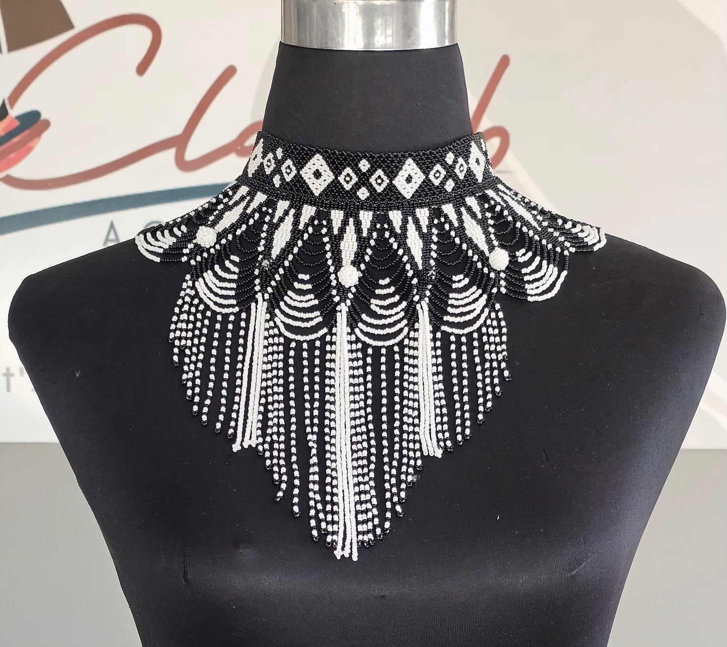 Mamqwathi Beaded Neckpiece