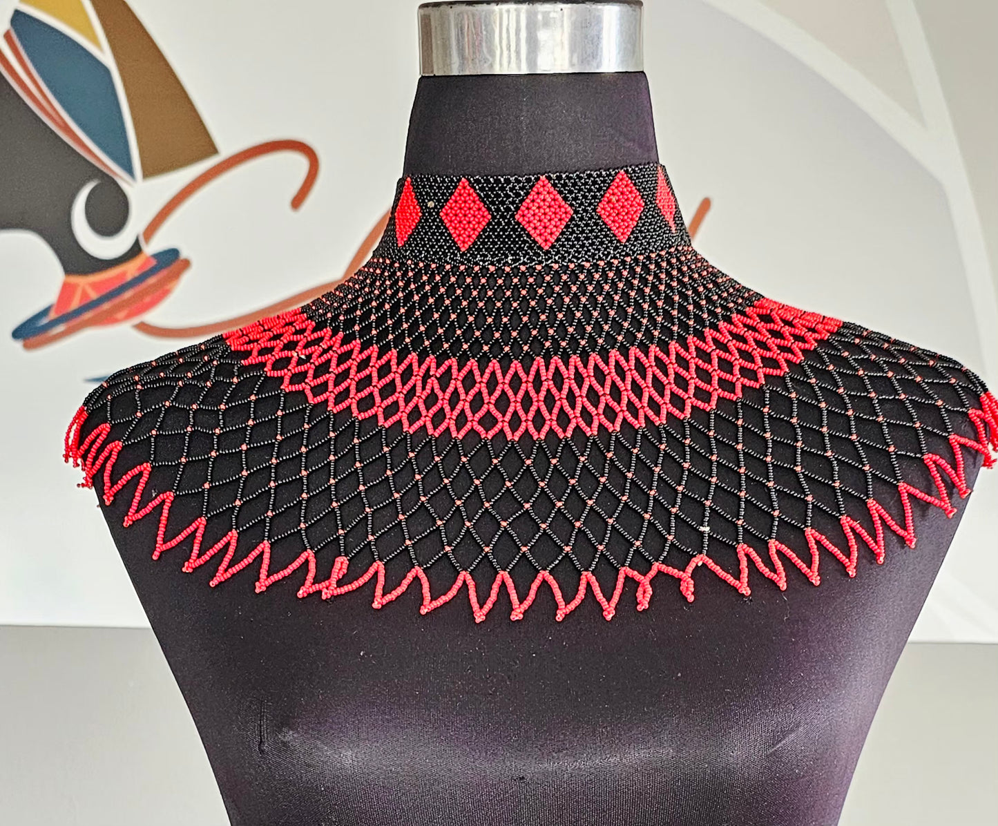 Madlamini  Webneckpiece