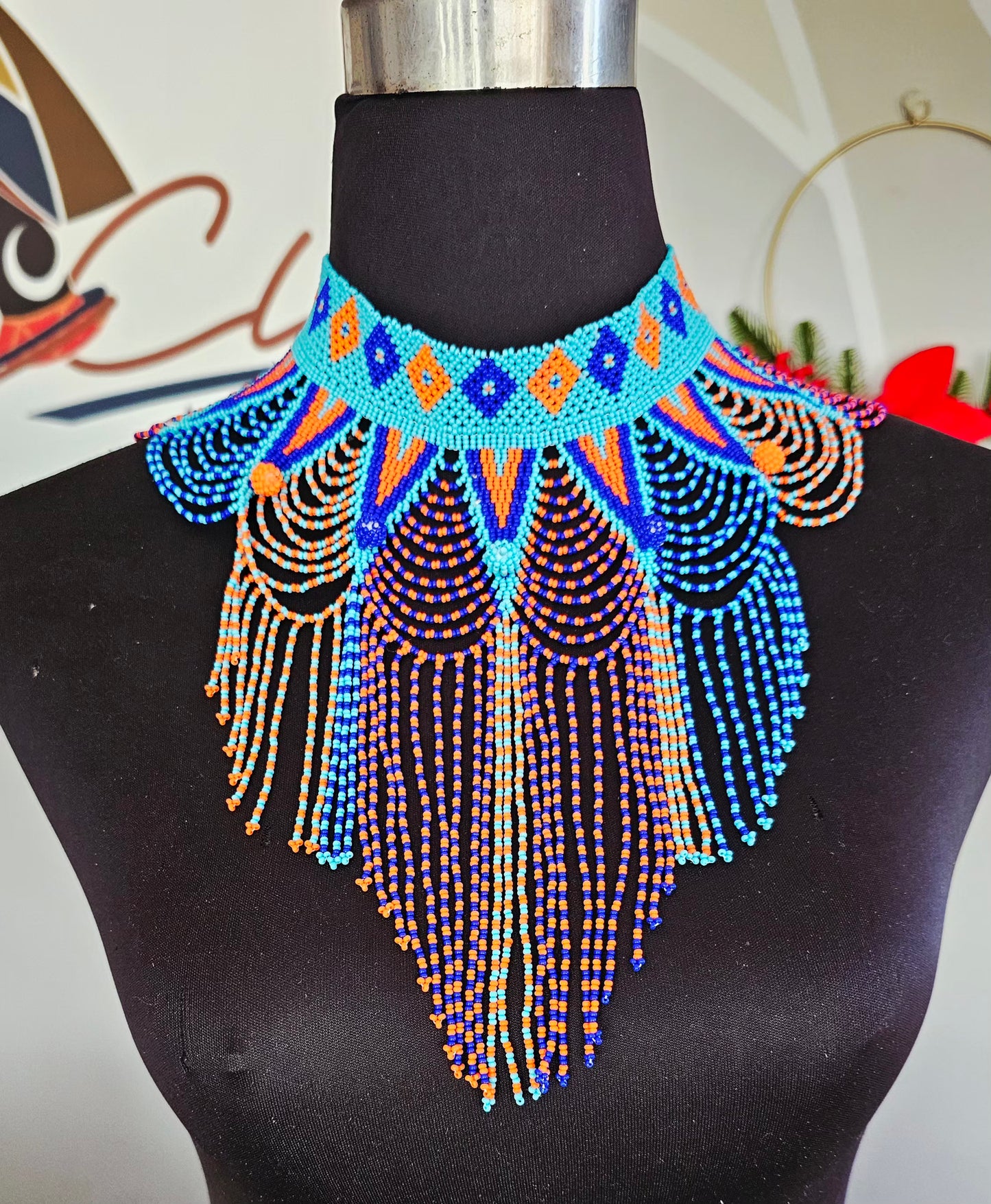 Mamqwathi Neckpiece