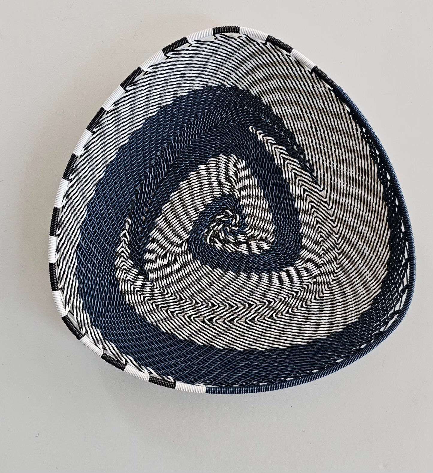 Telephone Wire Tray Square