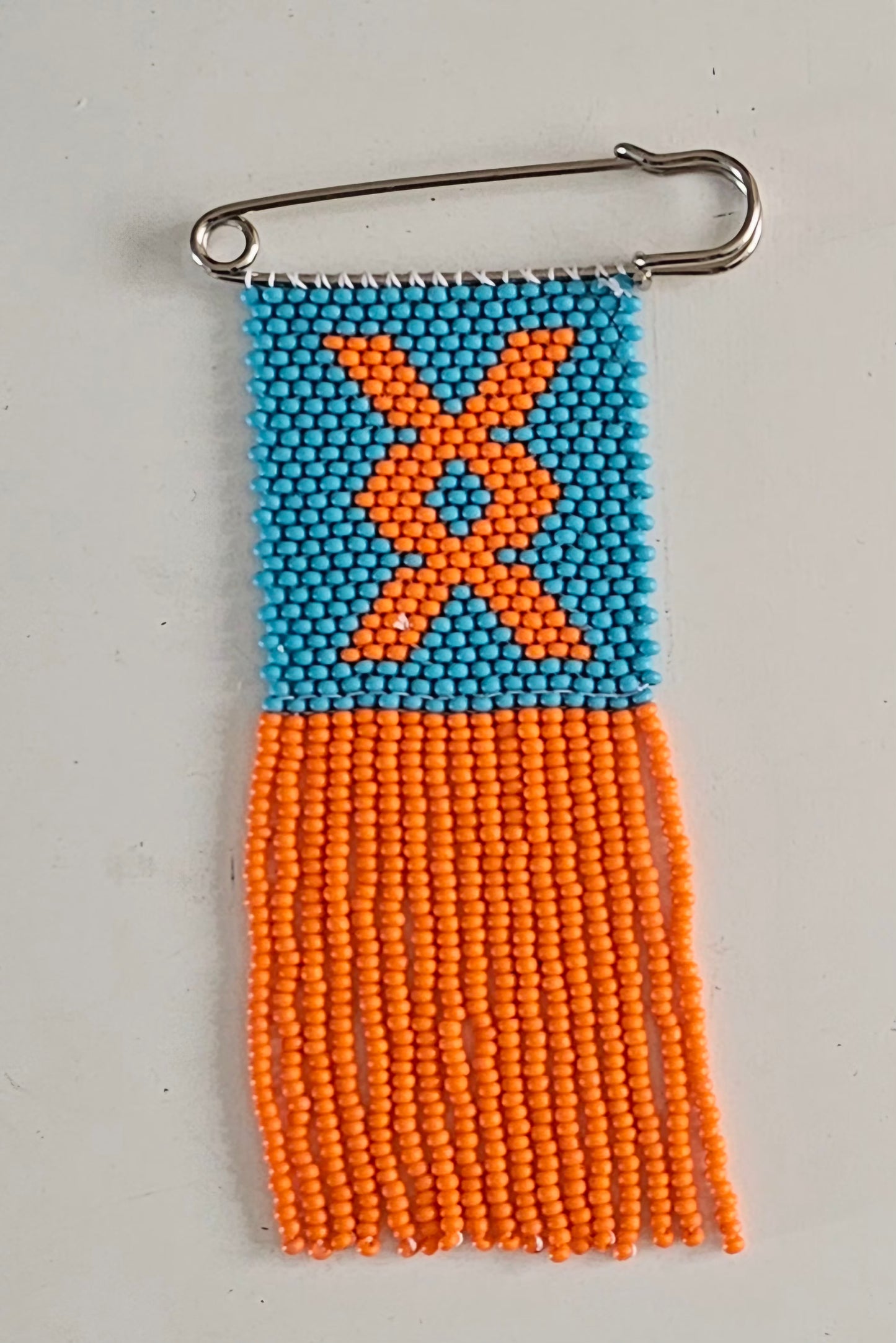 Beaded Safety Pin / Isipeleti