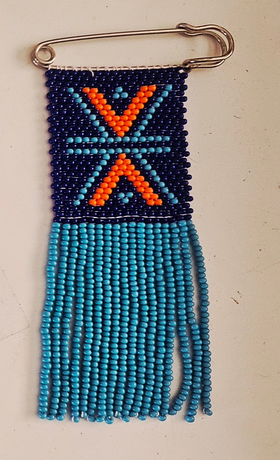 Beaded Safety Pin / Isipeleti