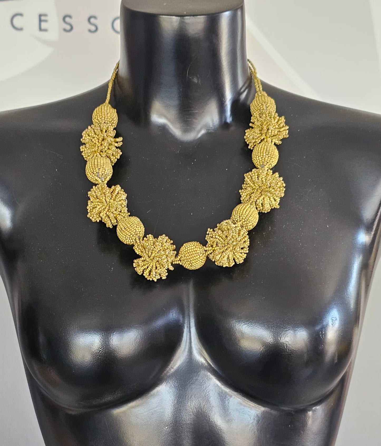 Mikhulu Neckpiece