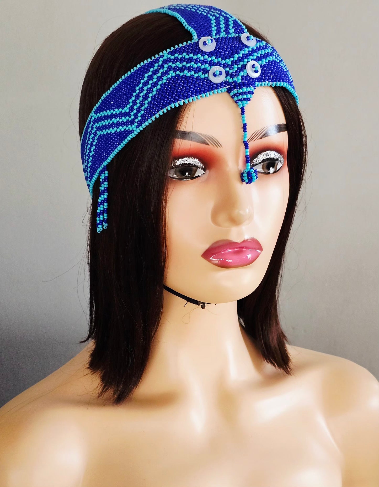 Mantuli  Headpiece