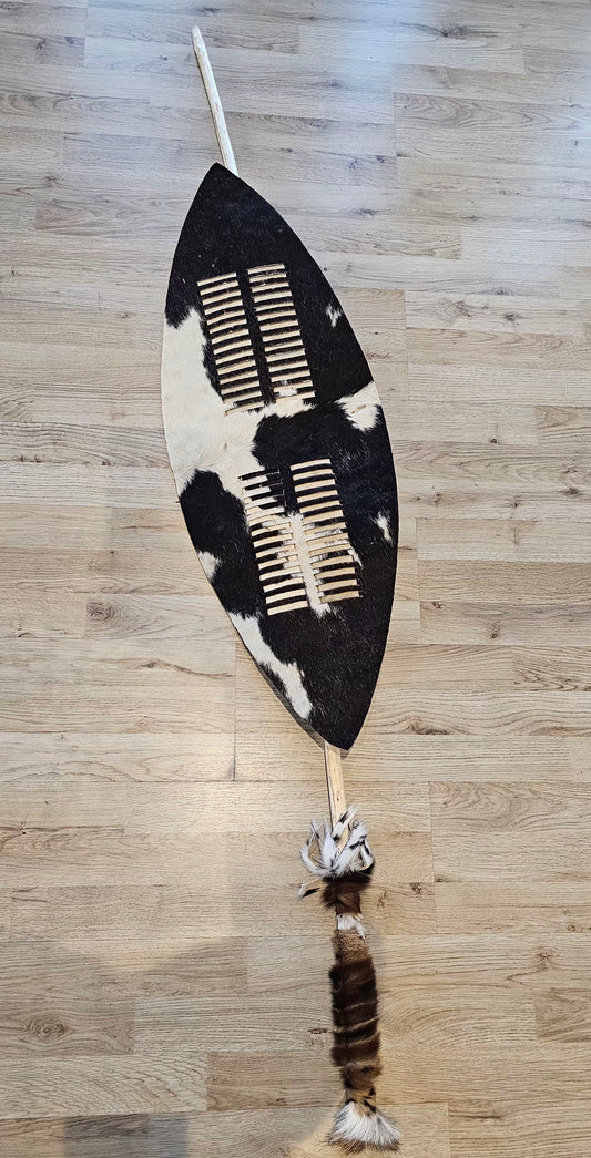 African Zulu Shield (Ihawu) Medium