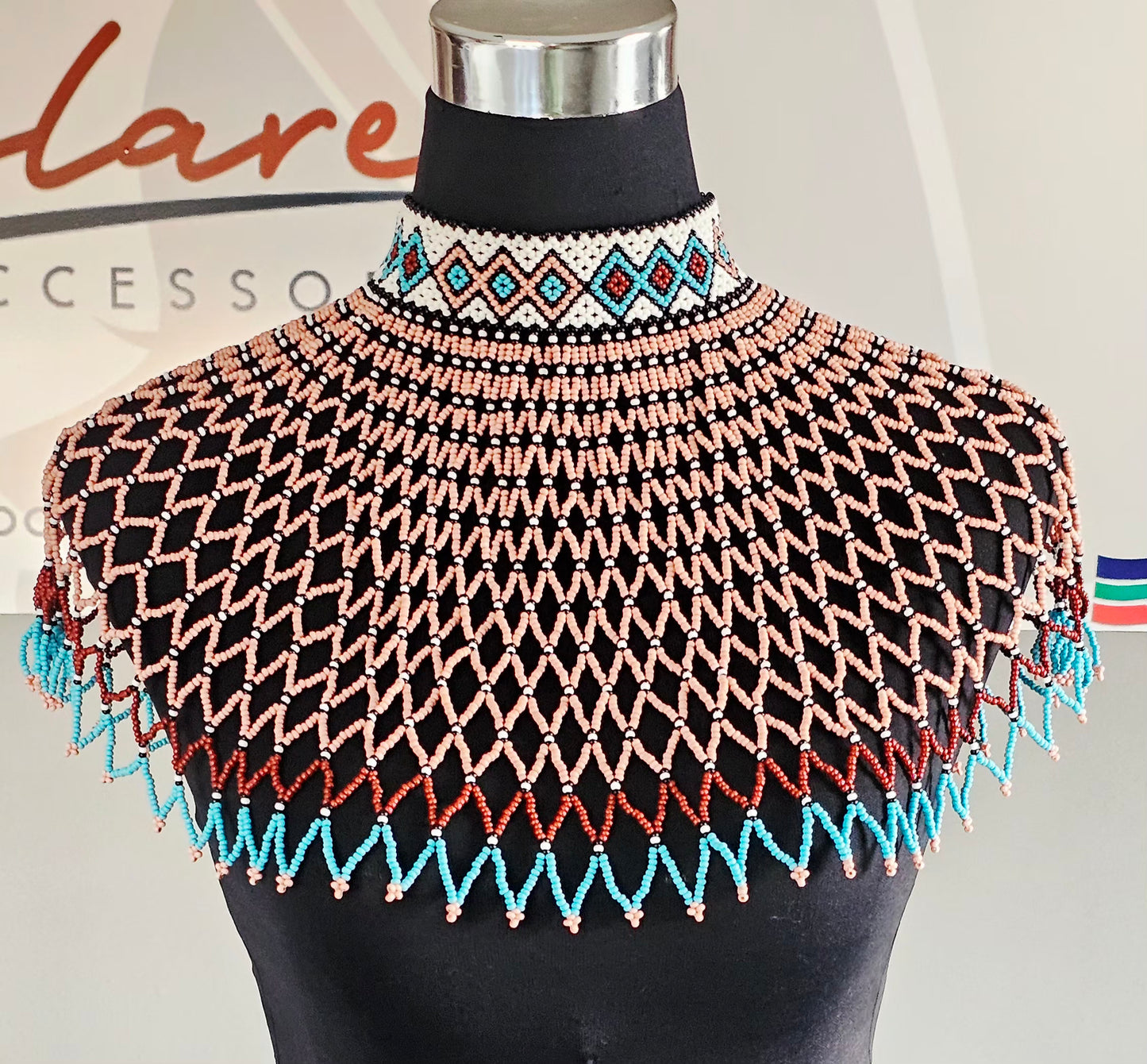 Manxumalo Neckpiece