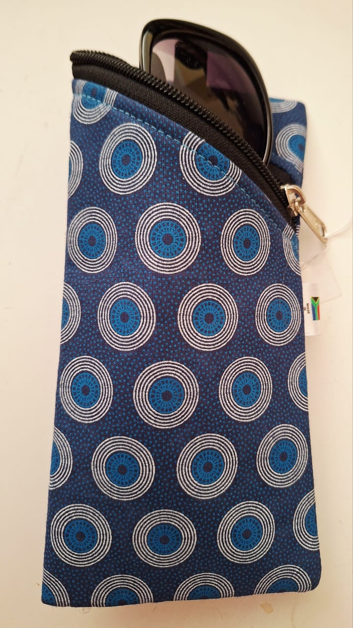 Shweshwe Glasses Pouch