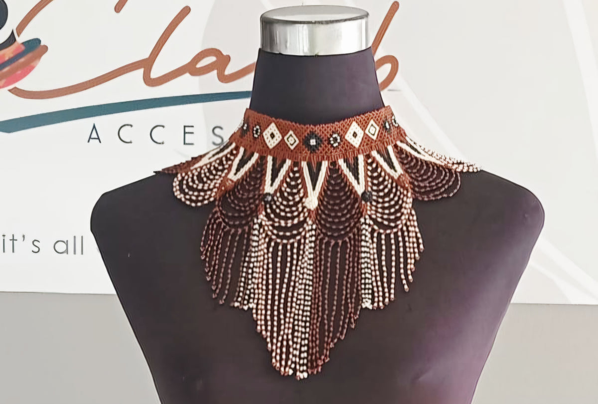 Mamqwathi Neckpiece
