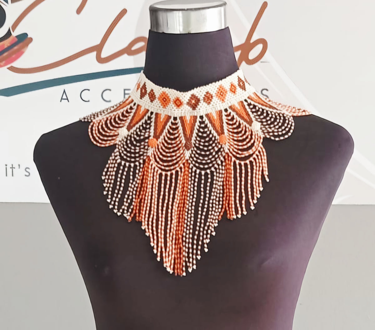 Mamqwathi Neckpiece