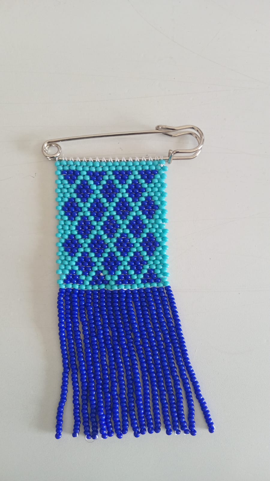Beaded Safety Pin / Isipeleti
