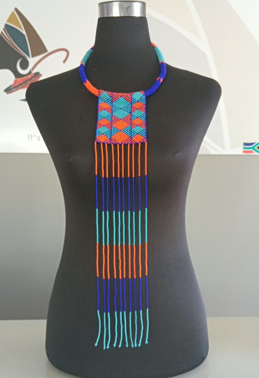 Pretty Beaded Neckring