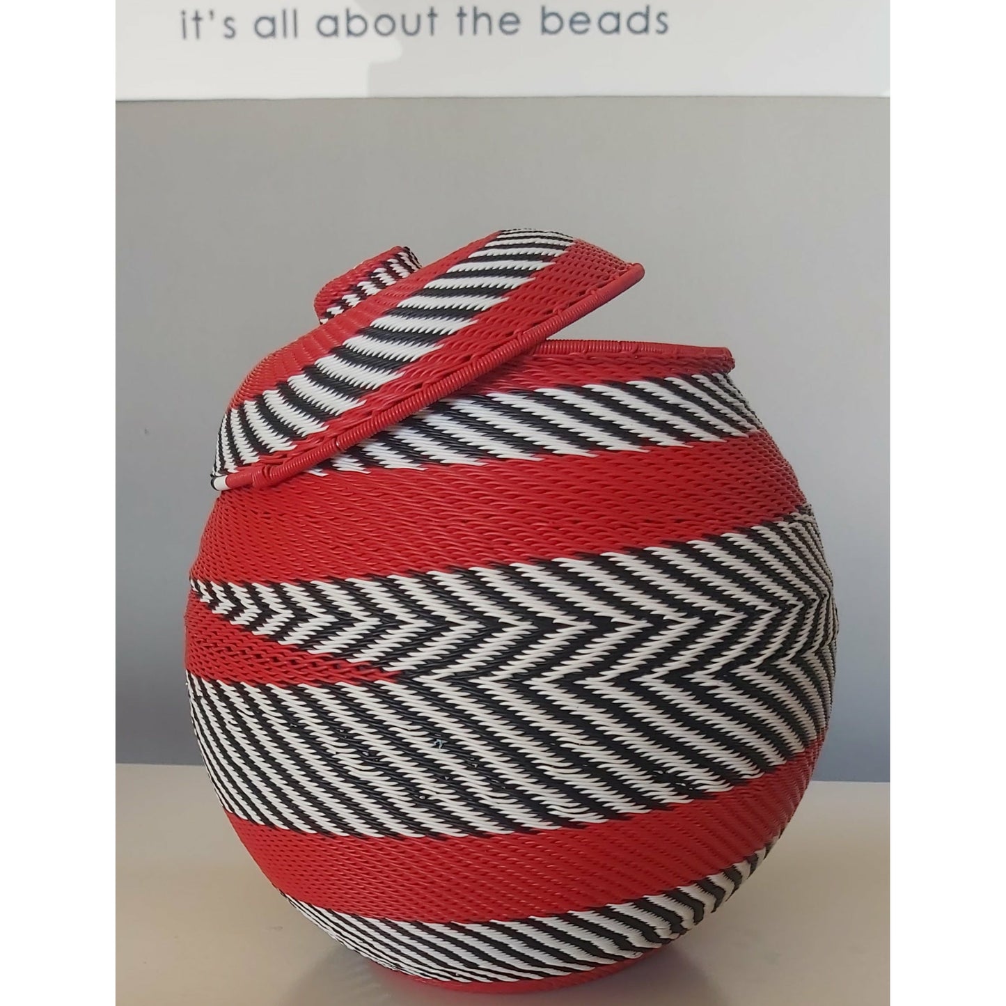 Telephone Wire Ukhamba Bowl