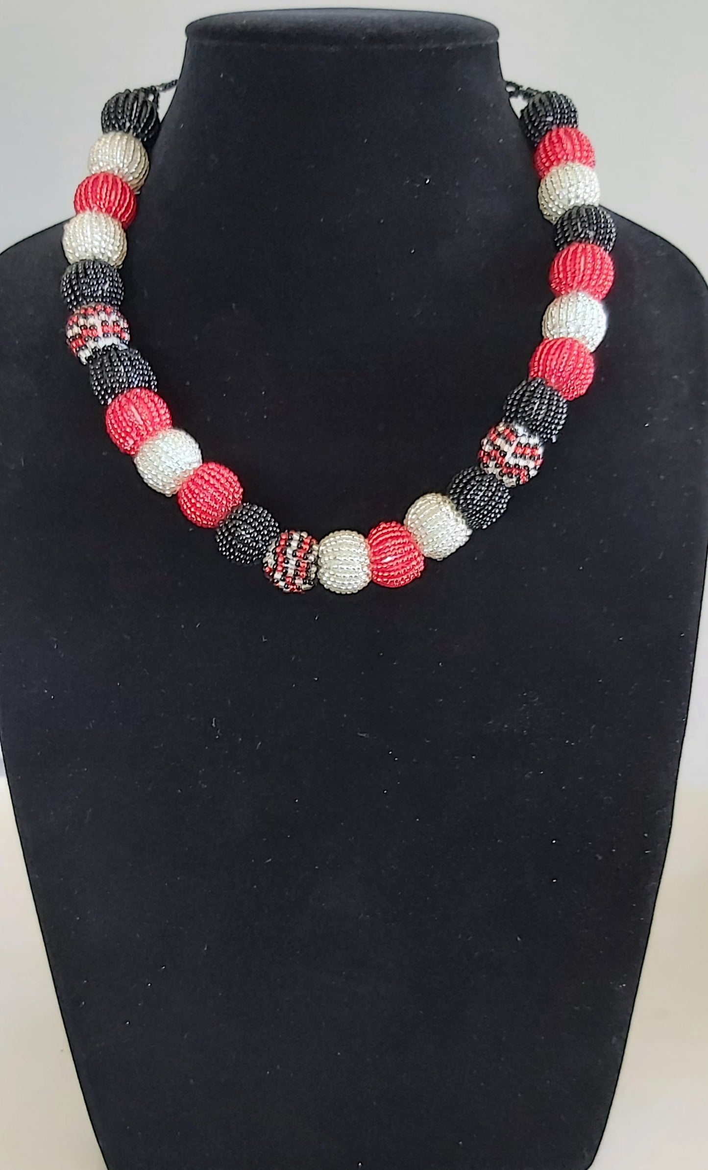 Kayla Bobble  Neckpiece
